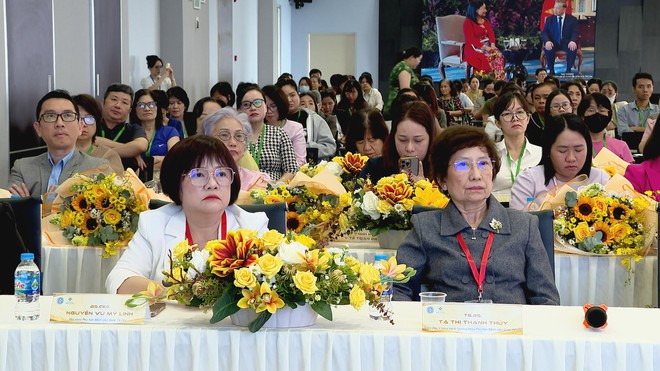 Hội thảo khoa học Sản phụ khoa - IVF 2025 diễn ra với nhiều nội dung chuyên sâu- Ảnh 6.