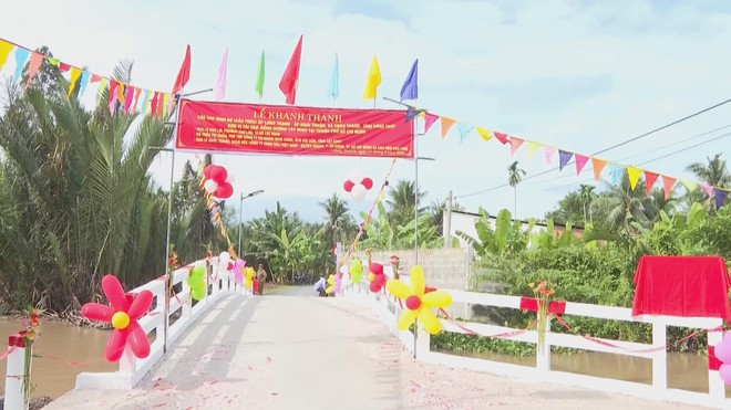 Khánh thành cầu Tréo tại xã Châu Thành sau hơn 2 tháng thi công - Ảnh 1.