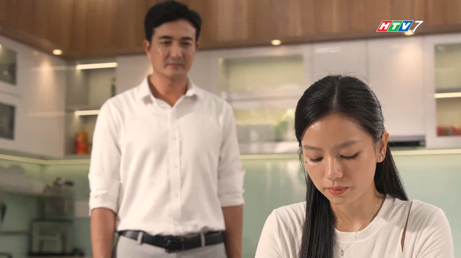 Lời nguyền của bạn trai cũ, cô gái sẽ bị mù? - Phim Xét nghiệm - Ảnh 3.