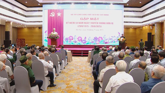 Bộ tư lệnh Lăng Chủ tịch Hồ Chí Minh gặp mặt kỷ năm 50 năm Ngày truyền thống - Ảnh 3.