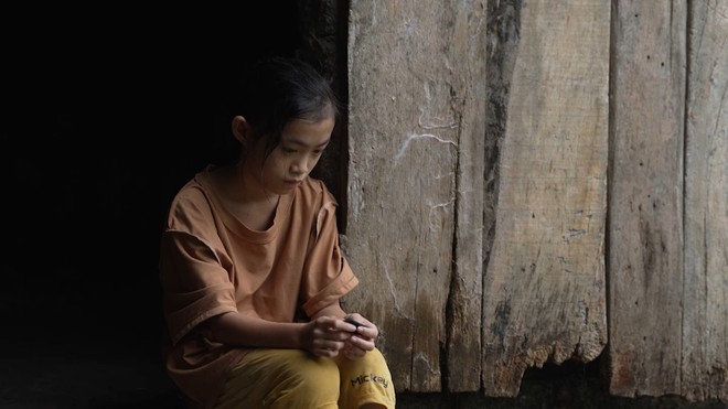 Vi Thị Viện: Cô bé dân tộc Thái mồ côi cha, chỉ mong mẹ khỏi bệnh - Mái ấm gia đình Việt - Ảnh 3.