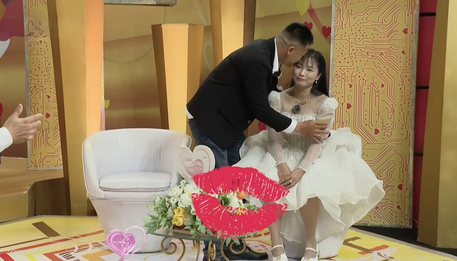 Đám cưới nửa đêm như "ăn trộm" và lá thư nói lời yêu sau 14 năm hôn nhân - Ảnh 5.