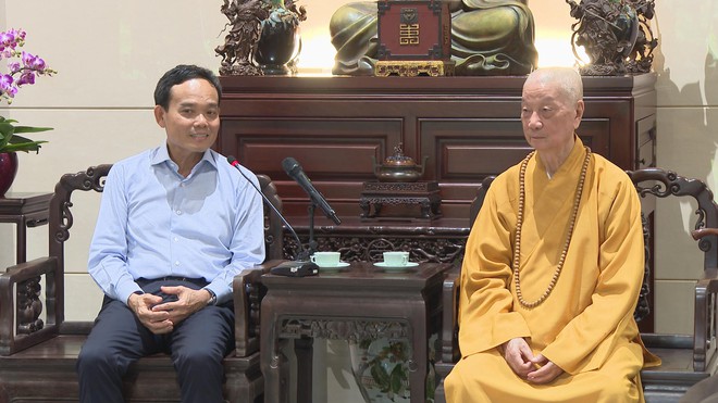Lãnh đạo TP.HCM thăm các cơ sở tôn giáo trên địa bàn - Ảnh 1.