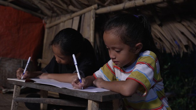Ngân Thị Nhất: Người phụ nữ khuyết tật gồng gánh nuôi hai con sau biến cố mất chồng - Ảnh 7.