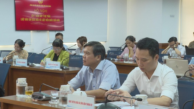 Nhiều góp ý cho dự thảo Luật Báo chí và Luật Viên chức (sửa đổi) - Ảnh 3.