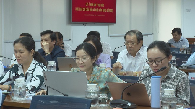 Nhiều góp ý cho dự thảo Luật Báo chí và Luật Viên chức (sửa đổi) - Ảnh 4.