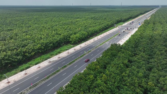 Bất động sản "lệch pha" cung cầu vì rào cản chuyển mục đích sử dụng đất - Ảnh 4.