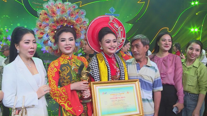 Dấu ấn 20 năm – Khép lại một mùa Chuông vàng thành công - Ảnh 9.