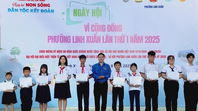 Phường Linh Xuân tổ chức Ngày hội Vì cộng đồng lần thứ I năm 2025 - Ảnh 1.