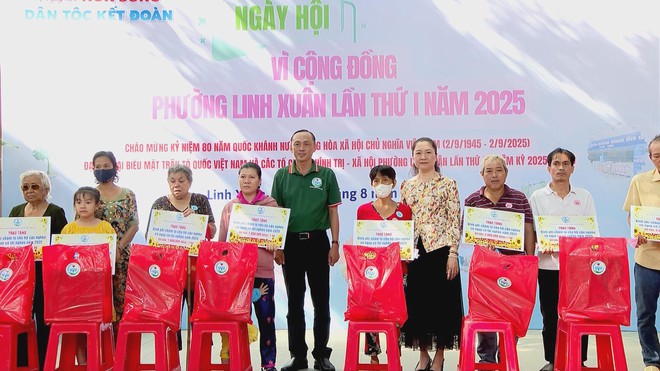 Phường Linh Xuân tổ chức Ngày hội Vì cộng đồng lần thứ I năm 2025 - Ảnh 2.