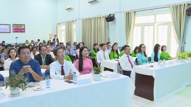 Trường Tiểu học Triệu Thị Trinh khai giảng năm học mới 2025 - 2026 - Ảnh 1.