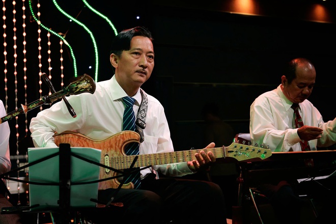 Những người “đánh động” ngân vang chuông vàng - Ảnh 3.