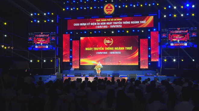Thuế TP.HCM kỷ niệm 80 năm Ngày truyền thống ngành Thuế  - Ảnh 1.
