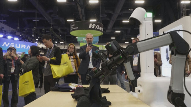 CES 2026: Kỳ vọng về thế hệ robot hình người biết làm việc - Ảnh 2.