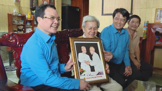 Tổng Liên đoàn Lao động Việt Nam tri ân các anh hùng liệt sĩ tại Đặc khu Côn Đảo - Ảnh 4.