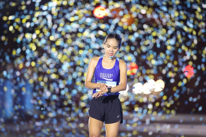 HCMC Marathon 2026: Gần 11.000 bước chạy bền bỉ tiến vào năm 2026 đầy cảm xúc! - Ảnh 7.