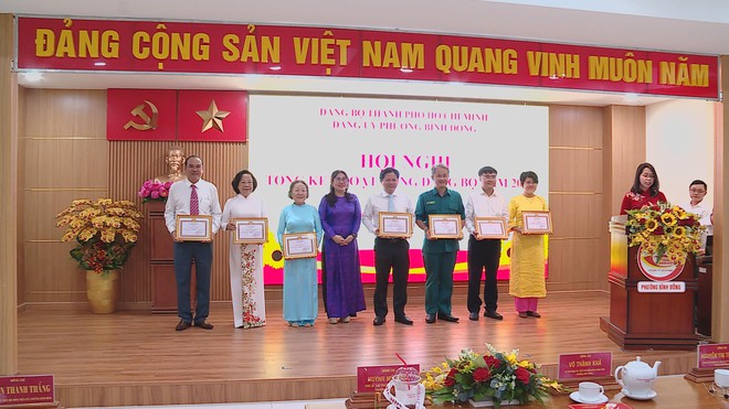 Phường Bình Đông tổng kết hoạt động Đảng bộ năm 2025 - Ảnh 7.