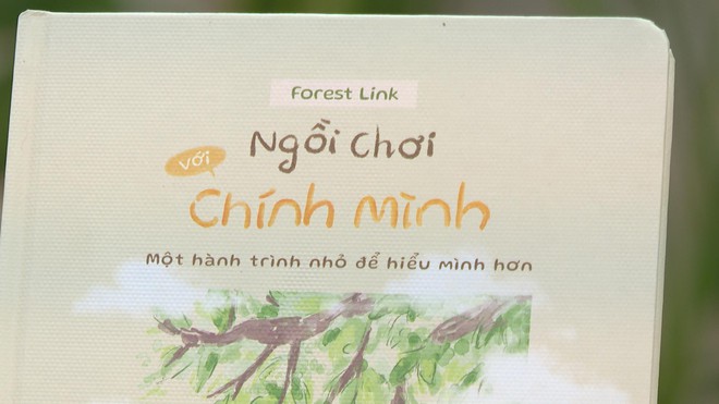 Bộ ấn phẩm nuôi dưỡng kết nối gia đình trong nhịp sống hiện đại - Ảnh 2.