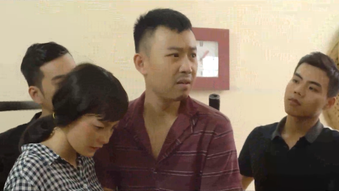 Chuyện tình nàng tiên cá: Chiếc hộp thần bí và cuộc gặp với người cha đã khuất - Ảnh 1.