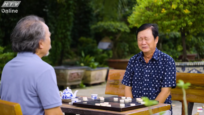 Lẹ không trễ tàu: "Hạ thủ bất hoàn" và chuyện đời tàn tệ như bàn cờ - Ảnh 2.