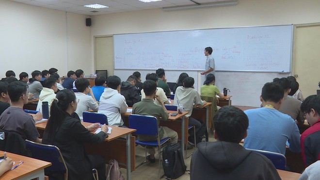 Học bổng - “đòn bẩy” thu hút và nâng cao chất lượng đào tạo tiến sĩ - Ảnh 4.