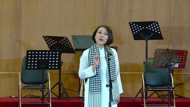 Đêm nhạc: Nhạc sĩ Ánh Dương “Chào em cô gái Lam Hồng” - Ảnh 3.