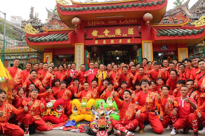 Đoàn Lân Sư Rồng Nhơn Nghĩa Đường kỉ niệm 90 năm thành lập - Ảnh 1.