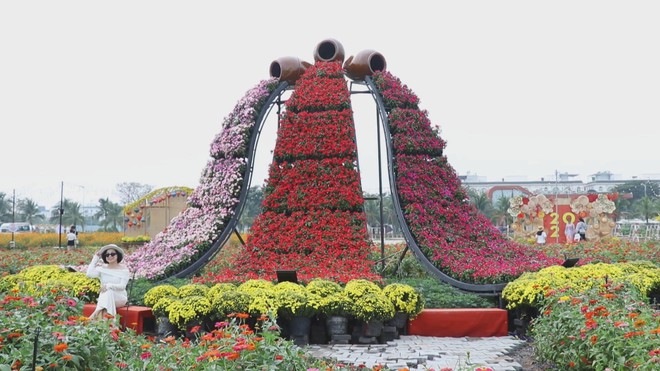 60 Giây ngày 15/1/2026 | Lễ hội sắc xuân 4 miền hội tụ ở vườn hoa Vạn Phúc - Ảnh 3.