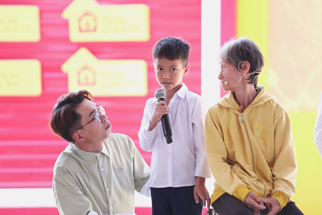 Chuyện cụ bà nặng 28kg gồng gánh nuôi chị em Như Ý - Ảnh 11.