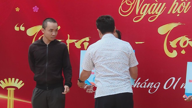 Ngày hội "Tết tri ân - Trọn nghĩa tình" phường Xuân Hòa, TP. Hồ Chí Minh - Ảnh 2.