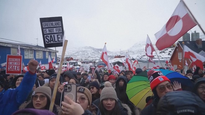 Chiếc mũ MAGA ủng hộ chủ quyền Greenland gây sốt - Ảnh 1.