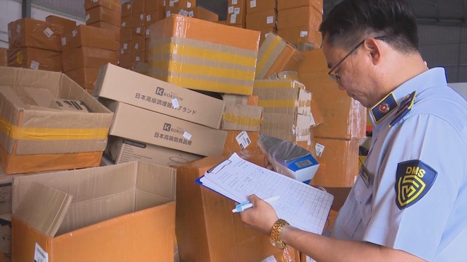 Siết chặt an toàn thực phẩm: Bảo vệ sức khỏe người tiêu dùng, khôi phục niềm tin thị trường - Ảnh 4.