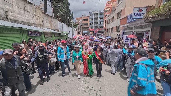 Bolivia: Mở màn mùa lễ hội với sự kiện hóa trang Pepino - Ảnh 1.