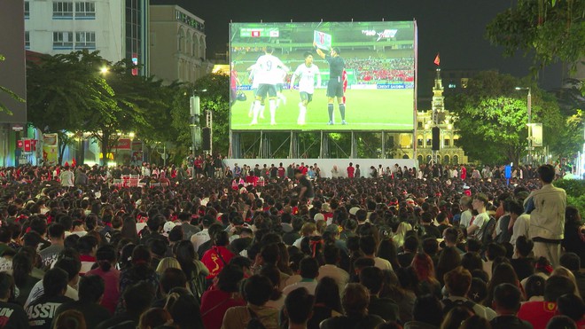 U23 Việt Nam lỡ hẹn chung kết Châu Á sau thất bại trước U23 Trung Quốc - Ảnh 1.