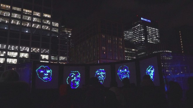 16 tác phẩm ánh sáng sắp đặt ở trung tâm Luân Đôn thu hút du khách - Ảnh 1.