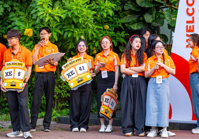 FPTU TP.HCM đẩy mạnh trải nghiệm thực tế: Học sinh "chạm tay vào tương lai" tại Open Day 2025–2026 - Ảnh 1.