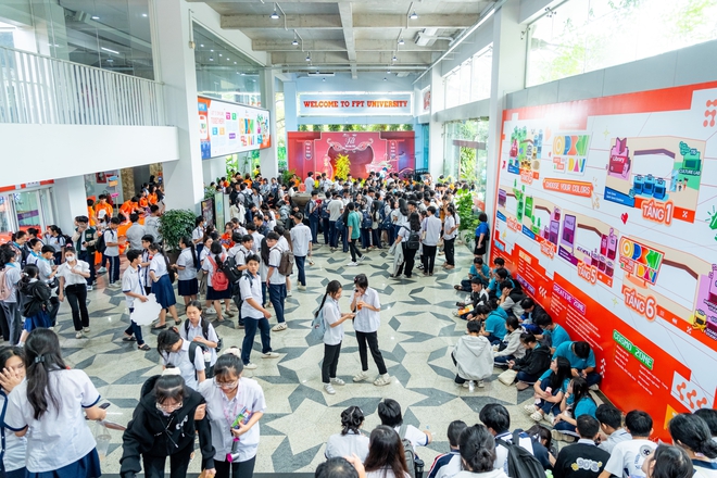 FPTU TP.HCM đẩy mạnh trải nghiệm thực tế: Học sinh "chạm tay vào tương lai" tại Open Day 2025–2026 - Ảnh 23.
