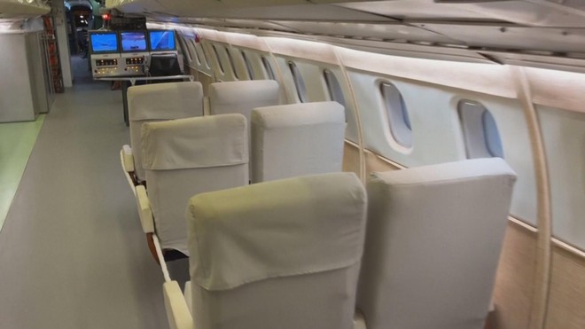 Nhiều hoạt động kỷ niệm 50 năm máy bay siêu thanh Concorde - Ảnh 2.