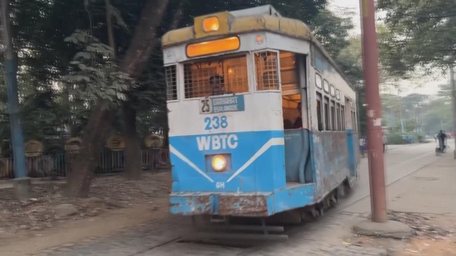 Ấn Độ nỗ lực bảo tồn tàu điện cổ ở Kolkata - Ảnh 1.