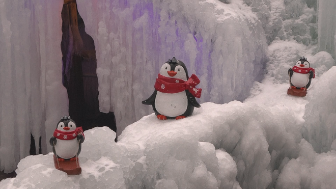 Ngôi làng xứ sở băng tuyết tại Slovenia - Ảnh 2.