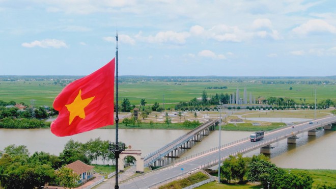 Ra mắt MV “Đất nước hôm nay”: Bản hùng ca tự hào về một Việt Nam vươn mình - Ảnh 3.