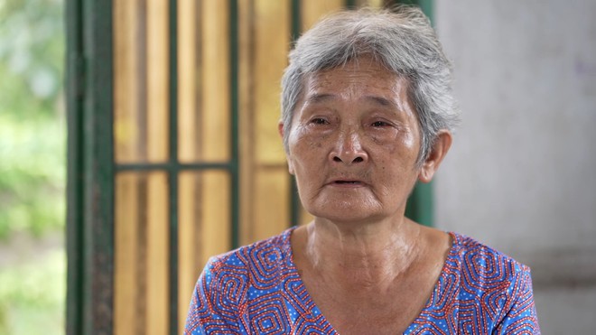 Như Ngọc mồ côi cha mẹ từ nhỏ, nương tựa ông bà già yếu để tiếp tục đến trường - Ảnh 1.