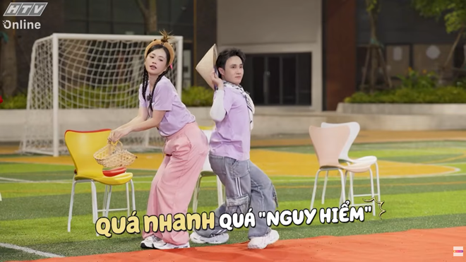 "Trường học Siêu sao" tập 13: Khi những "visual nhí" càn quét sàn run-way ngày cận Tết- Ảnh 5. "Trường học Siêu sao" tập 13: Khi những "visual nhí" càn quét sàn run-way ngày cận Tết- Ảnh 5.