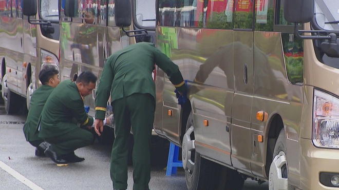 Lực lượng vận tải hoàn thành nhiệm vụ đặc biệt tại Đại hội XIV - Ảnh 6.