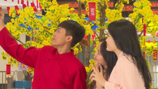 Trải nghiệm Tết cổ truyền trong không gian hiện đại tại Metro số 1- Ảnh 3. Trải nghiệm Tết cổ truyền trong không gian hiện đại tại Metro số 1- Ảnh 3.