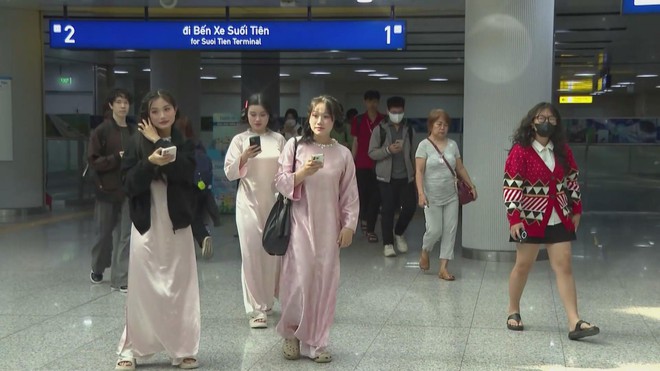 Trải nghiệm Tết cổ truyền trong không gian hiện đại tại Metro số 1- Ảnh 6. Trải nghiệm Tết cổ truyền trong không gian hiện đại tại Metro số 1- Ảnh 6.