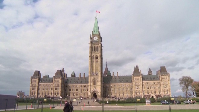 Hàng hóa Canada có thể bị Mỹ áp thuế 100%- Ảnh 6.