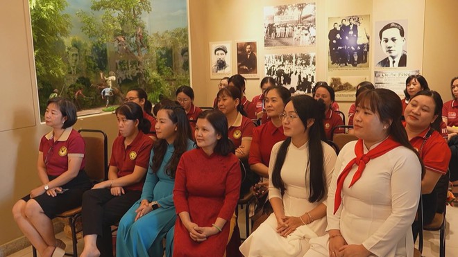 Hành trình tìm về cội nguồn qua hội thi thuyết minh viên- Ảnh 3. Hành trình tìm về cội nguồn qua hội thi thuyết minh viên- Ảnh 3.