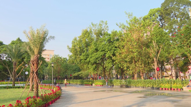 NewZround: Công viên trên khu “đất vàng” trung tâm TP. Hồ Chí Minh mở cửa phục vụ người dân- Ảnh 2.