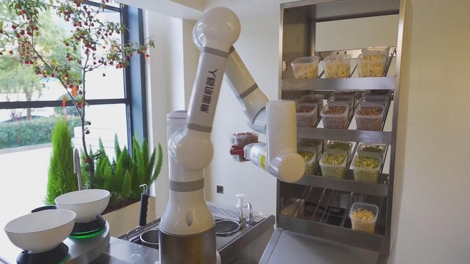 Trung Quốc thử nghiệm robot A.I ở nhà hàng - Ảnh 4.